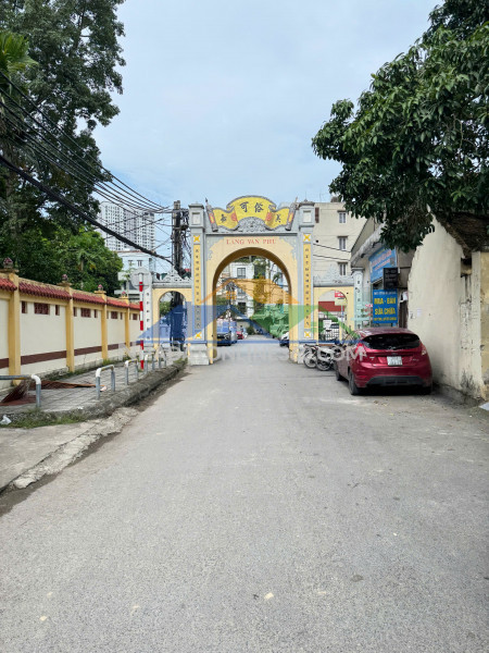 Bán nhà 5 tầng full nội thất phố văn phú - hà đông 7,3 tỷ