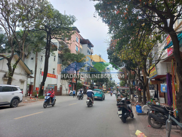 Bán nhà mặt phố chiến thắng, dt66m2 mt4m 2 mặt tiền, vỉa hè kinh doanh, 26.x tỷ