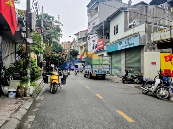 Bán đất tặng nhà c4- ngô gia tự- lô góc- kinh doanh- sát phố- oto tránh -70m nỉnh 16 tỷ(tl)