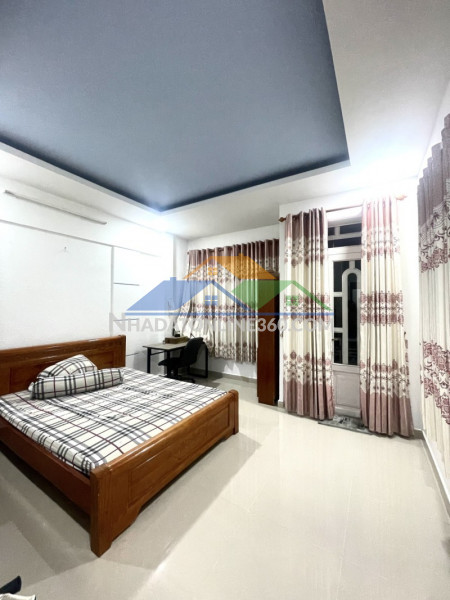 Bán nhà hiệp bình phước 3 tầng 75m2 đối diện vạn phúc city chỉ 7.35 tỷ