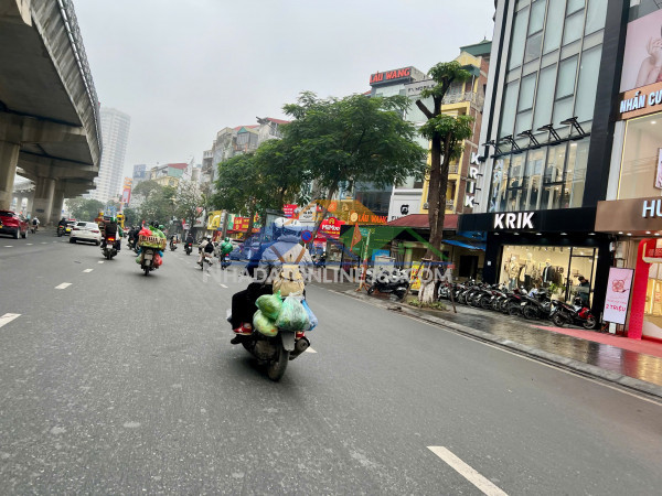 Bán nhà cầu giấy gần đại học thương mại, quốc gia, sư phạm 40m2 hơn 7 đồng