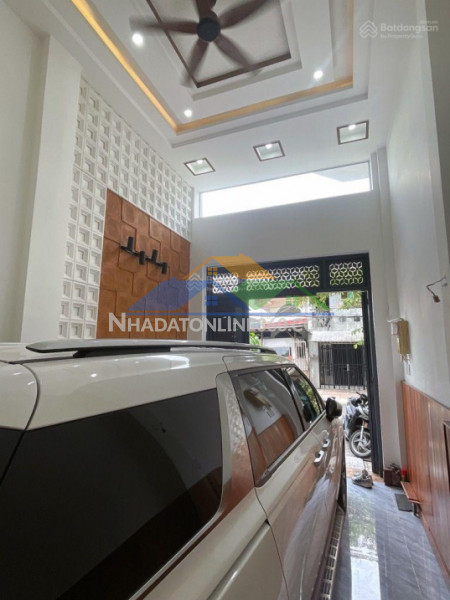 Bán nhà mặt tiền 4 tầng gần chợ phạm thế hiển - 70m2 - chỉ 8 tỷ nhỉnh