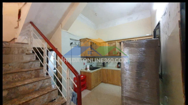 Cho thuê căn hộ cao cấp đội cấn - ba đình - 70m2 10 triệu vào...