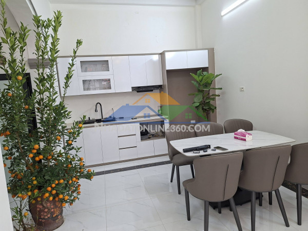 ???? ô tô qua cửa – lô góc – cách phố hoàng hoa thám 20m
một căn nhà hiếm gặp trong khu vực ba đình vừa ra hàng: