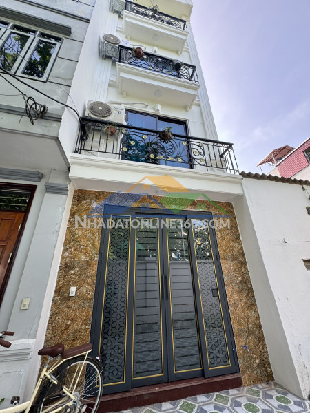 Nhà văn tiến dũng 32m2x 5 tầng, 30m ô tô tránh, tặng nội thất...