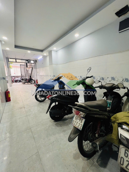 Chdv 12 phòng – dòng tiền 60tr/tháng – đinh tiên hoàng, p.1 bình thạnh – sát quận 1