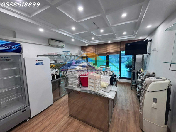 Bán toà nhà trần duy hưng, cầu giấy - 65m2 x 7 tầng thang máy - vỉa hè 3 ô tô tránh - kinh doanh sầm uất