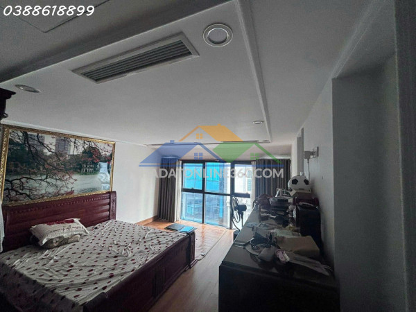 Bán toà nhà nguyễn chánh, cầu giấy - 65m2 x 7 tầng thang máy - vỉa hè 3 ô tô tránh - kinh doanh sầm uất