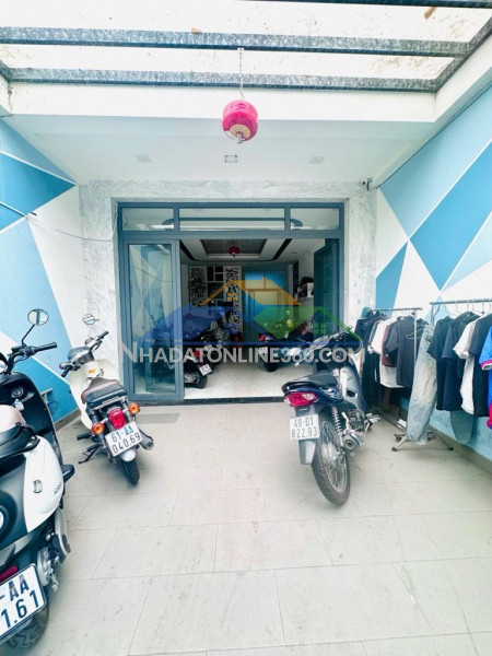 Bán nhà mt nguyễn văn công gò vấp,  80m² , 5 tầng, 9 phòng, 15.6 tỷ