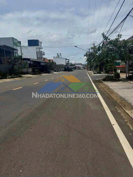 Bán  đất tặng nhà mặt tiền nguyễn đình chiểu – p.1, bảo lộc, lâm đồng