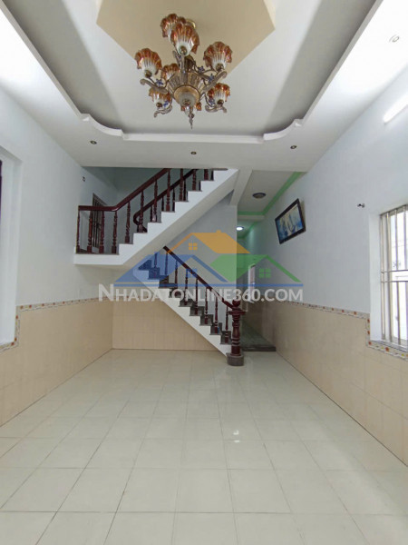 Bán nhà 1 trệt 1 lầu 154m²,shr thổ cư,gần bigc go,giá rẻ