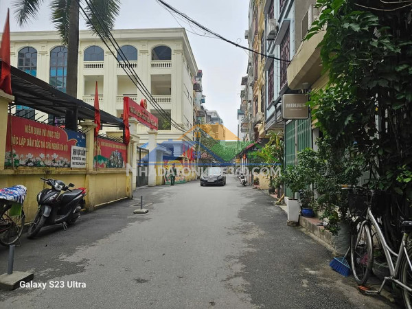 Lạc long quân – bán nhà 5t 45/60m² mt 3.8m – giá chào 18 tỷ