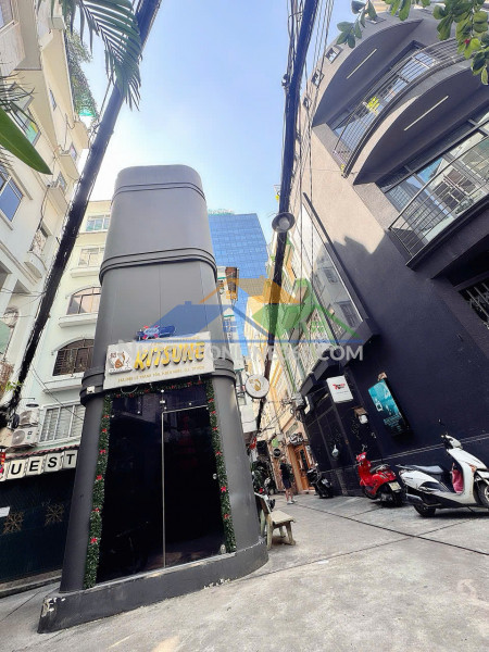 Bán siêu phẩm tòa nhà 10 tầng có hầm đ.nguyễn đình chiểu, quận 3 - 260m2 ngang lớn 7,5m*25m vuông đẹp - hdt gần 5 tỷ/năm - 0938676685 giang giang