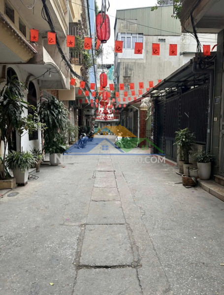 Giảm hơn 1 tỷ – chủ cần thanh khoản trong 1 tuần - nhà minh khai - ngõ gần ô tô, ba gác tránh