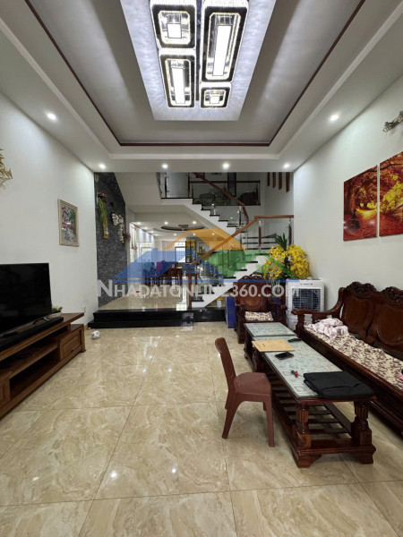 Nhà nam việt á – đường 7m5 – 100m² – giá chỉ 8.9 tỷ