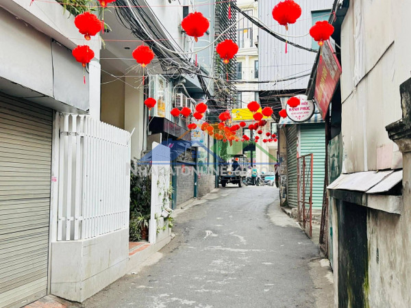 Lạc long quân – ccmn 7t thang máy 85m² mt 5.1m – giá chào 23.2 tỷ cầu giấy