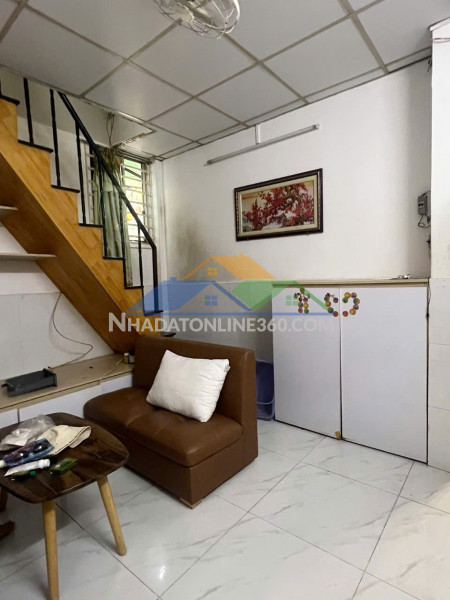 Nhà 2 tầng hxh đường âu dương lân p3q8 (p.chánh hưng). giá: 6.78 tỷ