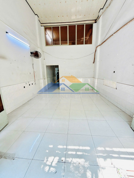 Nhà cũ vị trí đẹp 4.1*14.5/nh 5.5m hẻm 154 âu dương lân p3q8