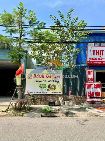 Đất mặt đường trung lực - 100m - ngang 5 - đối diện trường học - hướng đông