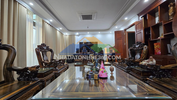 Bán nhà phố ngọc hà 62m 5 tầng mặt tiền 5m 20 tỷ