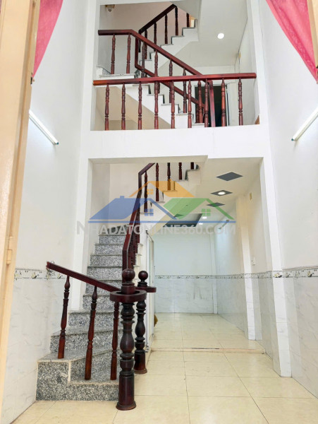 Nhà hẻm 3m 157 dương bá trạc p1q8, giá : 4.9 tỷ