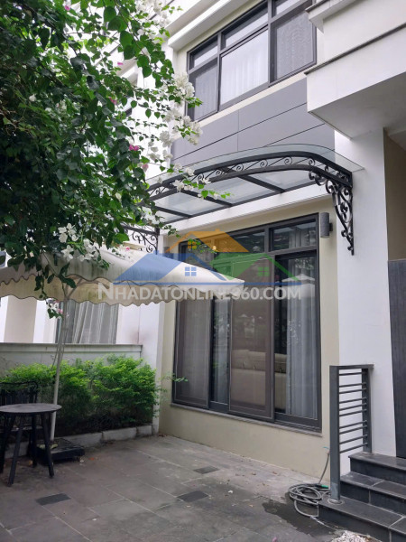 Hàng hiếm, bán biệt thự tây hồ, sân vườn, mặt tiền rộng, 120m, chỉ 26 tỷ