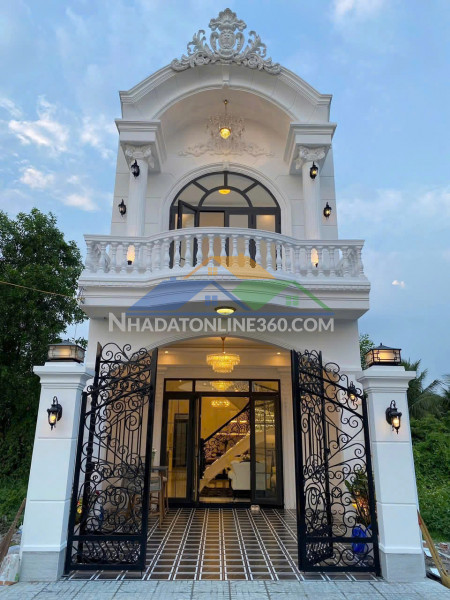 Cần bán căn nhà lầu tân cổ điển sàn đúc thật 100% xã mỹ phong - tp.mỹ tho - tiền giang.