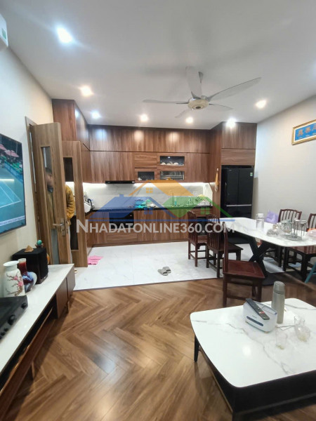 Giảm chào 1 tỉ! bán nhà mặt phố trung phụng, 50m2, 8 tầng, mặt tiền 4.2m, 33.5 tỷ, kd đỉnh