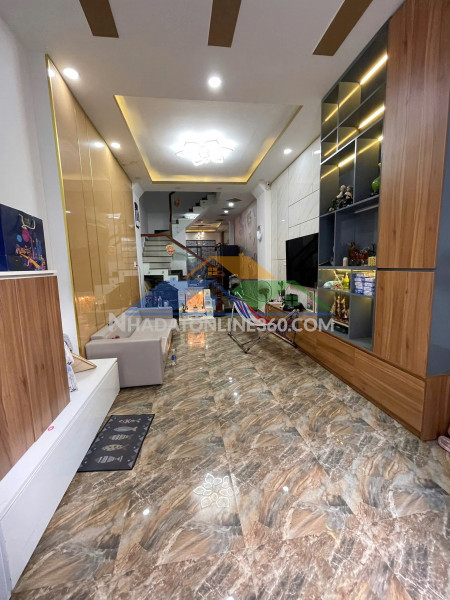 Nhà 6 tầng hẻm âu dương lân p. chánh hưng. giá 8,96 tỷ tl