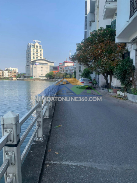 Nhà đẹp mặt hồ ngọc lâm , gara, kinh doanh, ôtô đỗ cửa