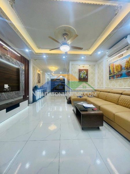 Bán đất tặng nhà vũ đức thận- vỉa hè- kinh doanh sầm uất -50m nhỉnh 15 tỷ(tl)