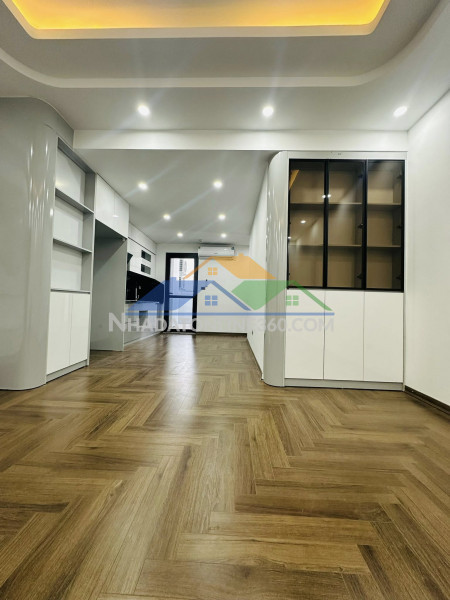 ????tòa 30t nam trung yên, cầu giấy 76m 3pn, nội thất mới keng, 7.65 tỷ????