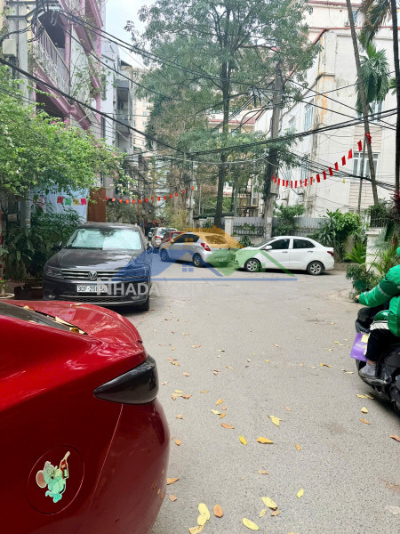 Bán nhà võng thị 93m 5 tầng mặt tiền 5.5m ô tô vào nhà giá 46 tỷ 0336212066