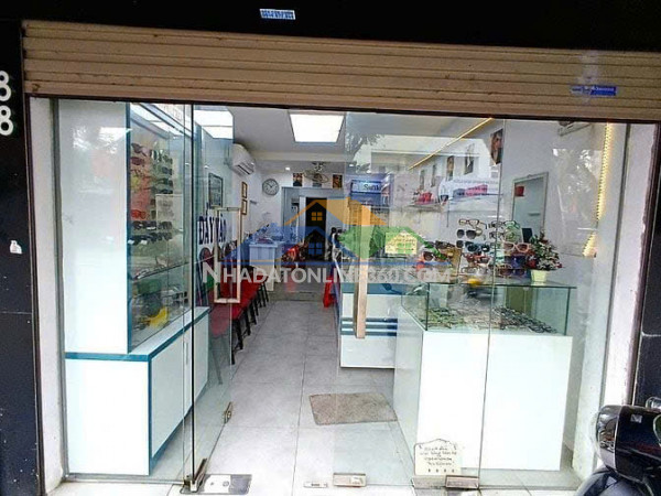 Cần bán căn hộ tập thể tầng 2 phòng 206 - tập thể xây lắp lâm nghiệp, đường ngọc hồi