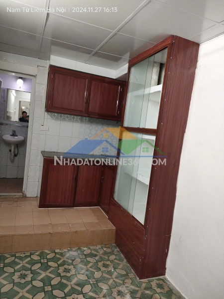 Bán gấp giá rẻ nhà văn chương 15m, 4 tầng, mặt tiền 2.8m, 3 tỷ đống đa.