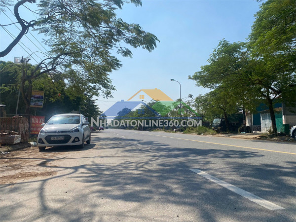 65m tt quang minh,2 mặt tiền,giá nhỉnh 4 tỷ.full tc,lh e quang cc 0963.688.777