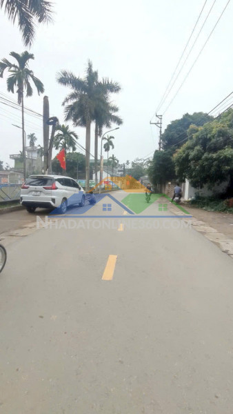 Cần tiền bán gấp lô đất sát đhqg hòa lạc sổ đỏ sẵn sàng sang tên.