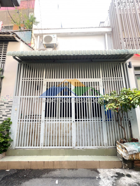 Nhà 2 tầng mặt tiền đường số sát phạm hùng p4q8. giá: 7.28 tỷ