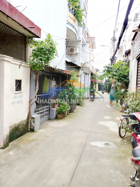 Nhà cấp 4 vị trí đẹp bùi minh trực p5q8, giá : 6.5 tỷ (thl)