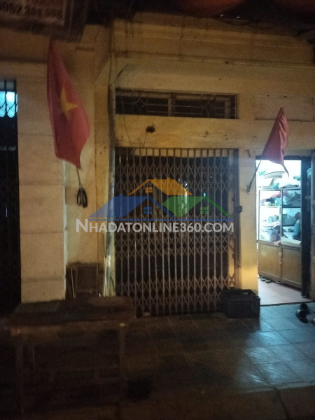 Cần bán mặt bằng kinh doanh lĩnh nam - 18m2 nhỉnh 5 tỷ - sổ riêng - phân lô ô tô- vỉa hè