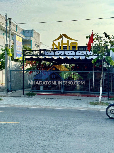 Do công việc gia đình khá nhiều không đủ thời gian quản lý nên em cần sang quán ăn