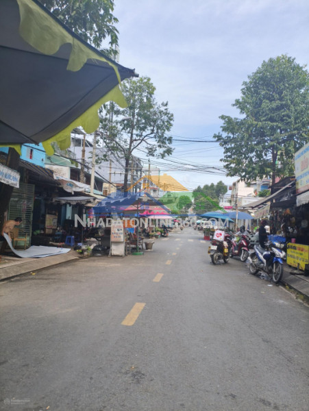 Bán nhà mặt tiền kdc lê bôi - q8 - 120m2 (5x24m) - chỉ nhỉnh 9 tỷ