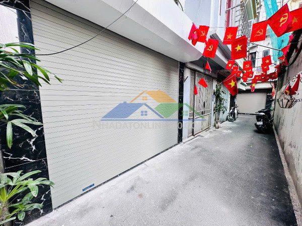 Bán nhà hoàng hoa thám 35m 6 tầng mặt tiền 3,5 11 tỷ