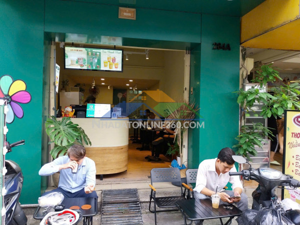 Do không có thời gian trực tiếp quản lý mình cần sang nhượng quán cafe