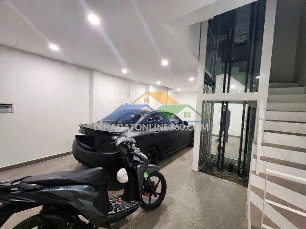 Võng thị tây hồ 50m x5 tầng 22,5 tỷ gara ô tô,kinh doanh,5p đi bộ ra hồ tây