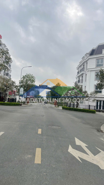 Bán liền kề 75 m2 tq5 – view công viên, giá 15.x tỷ, lh 0985865658