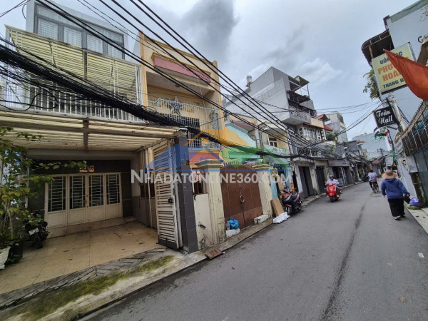 Mặt tiền - phan văn trị - bình thạnh - chính chủ - hẻm 8m - thông tứ tung - ngang 5.2 siêu hiếm - 8.9 tỷ - còn tl - chdv