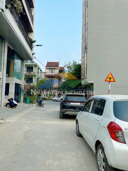 Bán 72m2 đất phân lô ô tô,kinh doanh,lai xá hoài đức,hà nội