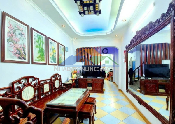 Tầm tiền hiếm! bán nhà hàng khoai, 40m2, 5 tầng, mặt tiền 4m, 14.8 tỷ, kinh doanh tốt