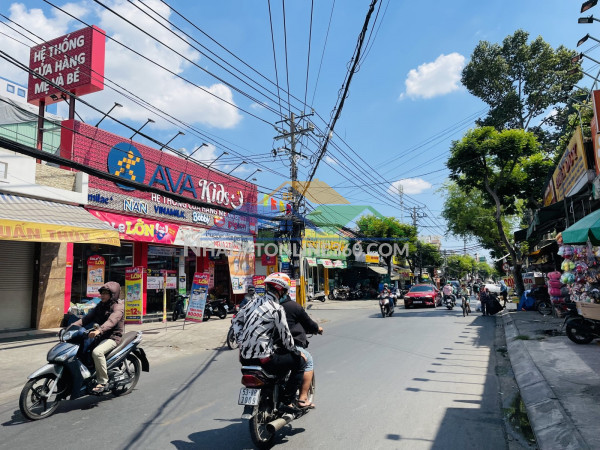 ???? nhà 3 tầng btct–1/nguyễn thị kiểu-trần thị năm-gần ubnd quận 12-giáp gò vấp.